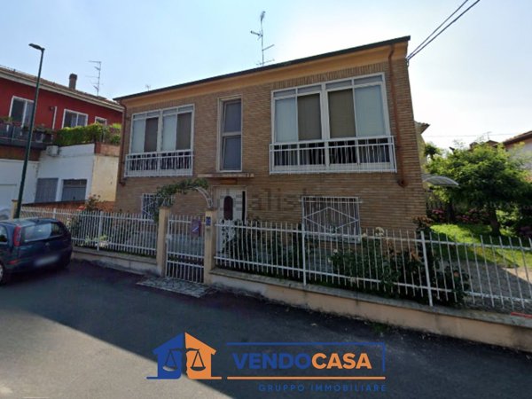 casa indipendente in vendita a Casale Monferrato