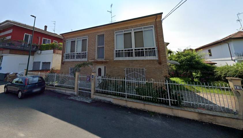 casa indipendente in vendita a Casale Monferrato