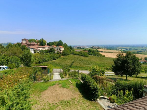 casa indipendente in vendita a Casale Monferrato