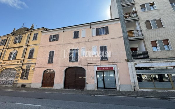 casa indipendente in vendita a Casale Monferrato