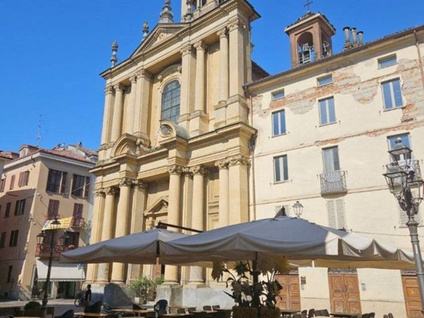 casa indipendente in vendita a Casale Monferrato