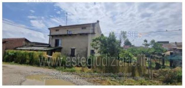 casa indipendente in vendita a Casale Monferrato in zona Terranova
