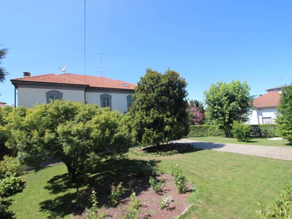 casa indipendente in vendita a Casale Monferrato
