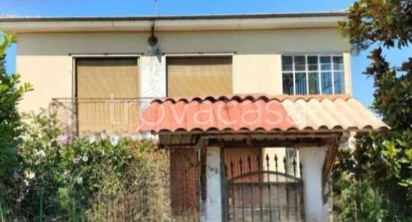 casa indipendente in vendita a Casale Monferrato