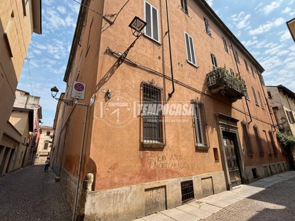 casa indipendente in vendita a Casale Monferrato
