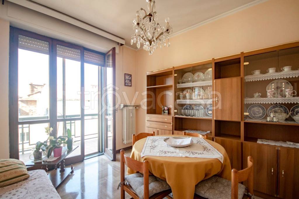 casa indipendente in vendita a Casale Monferrato