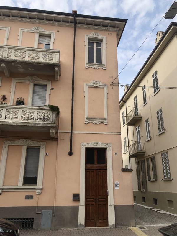 casa indipendente in vendita a Casale Monferrato