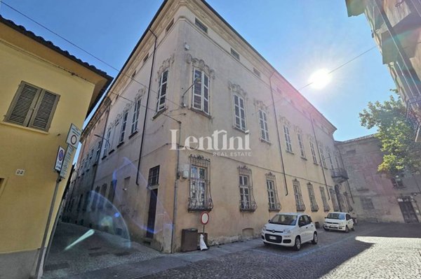 casa indipendente in vendita a Casale Monferrato