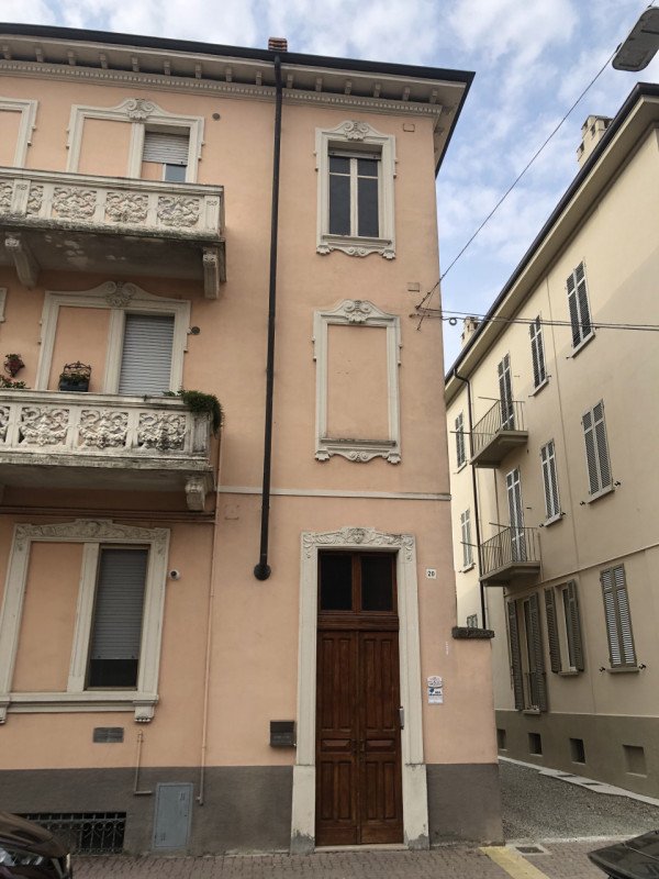 casa indipendente in vendita a Casale Monferrato