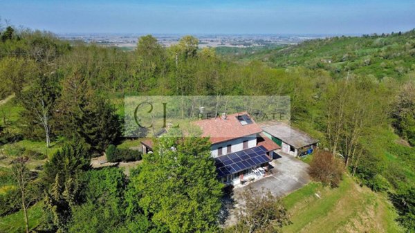 casa indipendente in vendita a Casale Monferrato in zona Rolasco