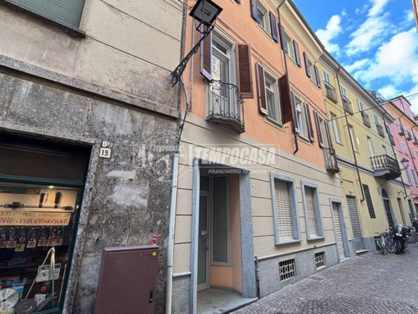 casa indipendente in vendita a Casale Monferrato