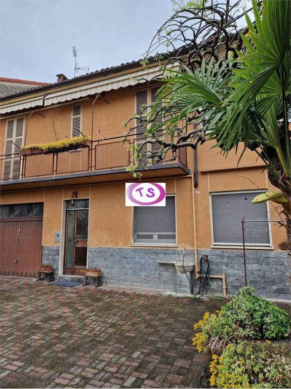 casa indipendente in vendita a Casale Monferrato