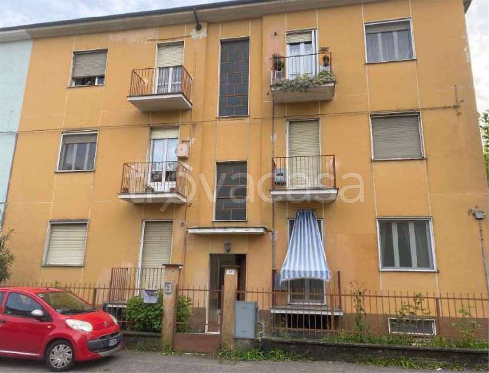 casa indipendente in vendita a Casale Monferrato
