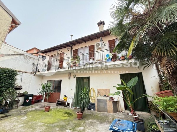 casa indipendente in vendita a Casale Monferrato
