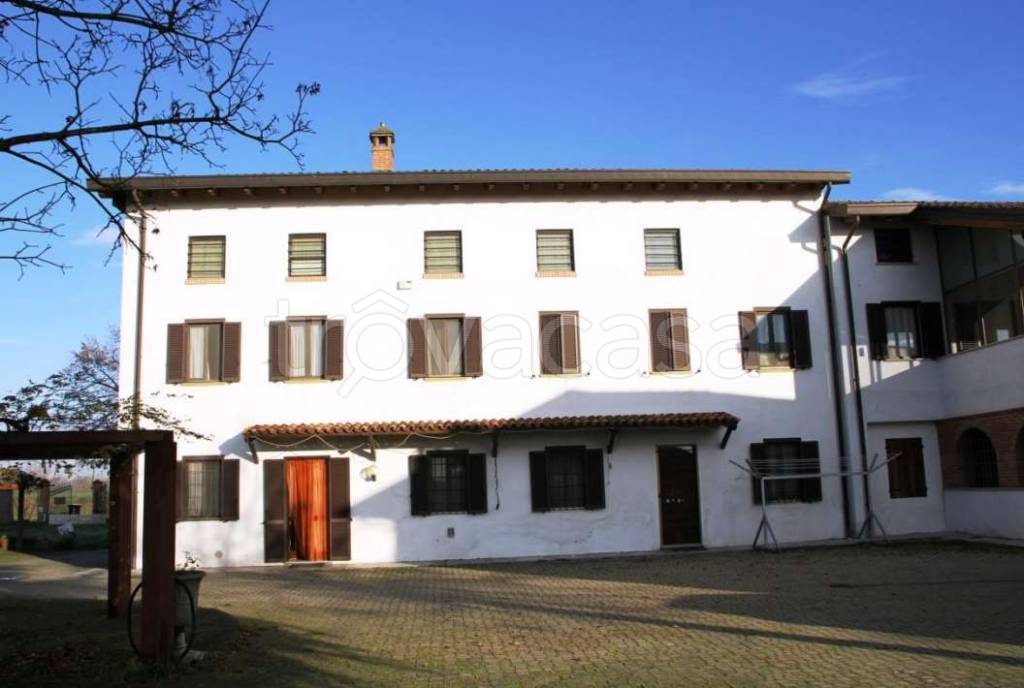 casa indipendente in vendita a Casale Monferrato