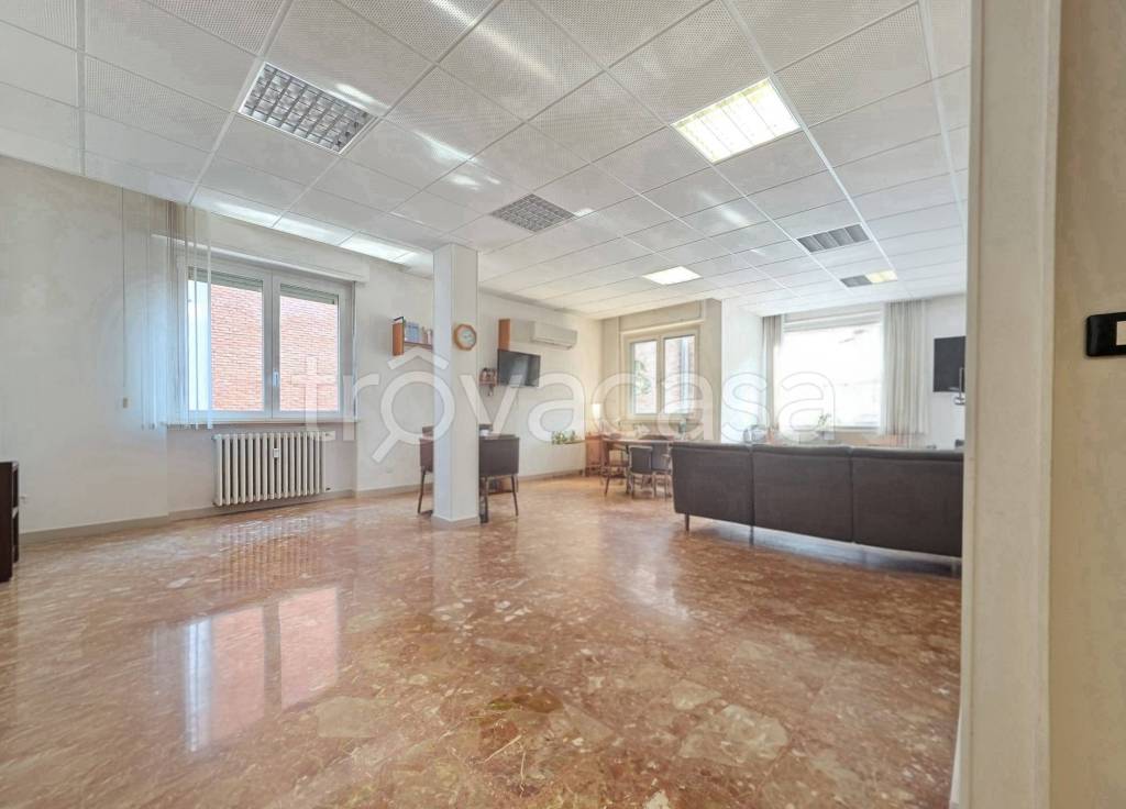 casa indipendente in vendita a Casale Monferrato
