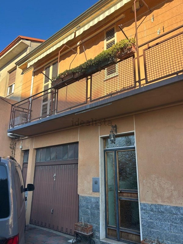 casa indipendente in vendita a Casale Monferrato