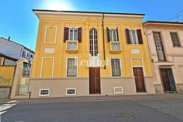 casa indipendente in vendita a Casale Monferrato
