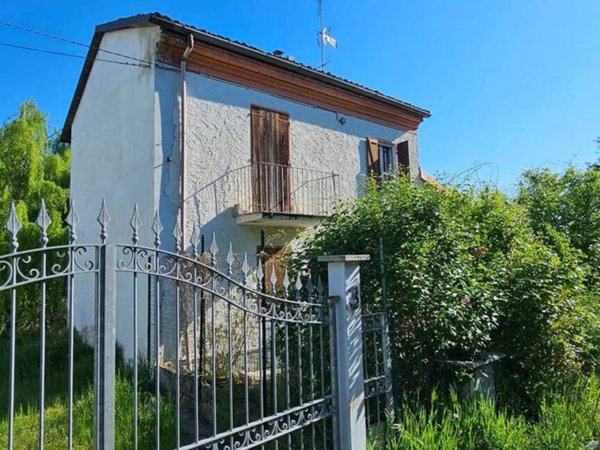 casa indipendente in vendita a Casale Monferrato