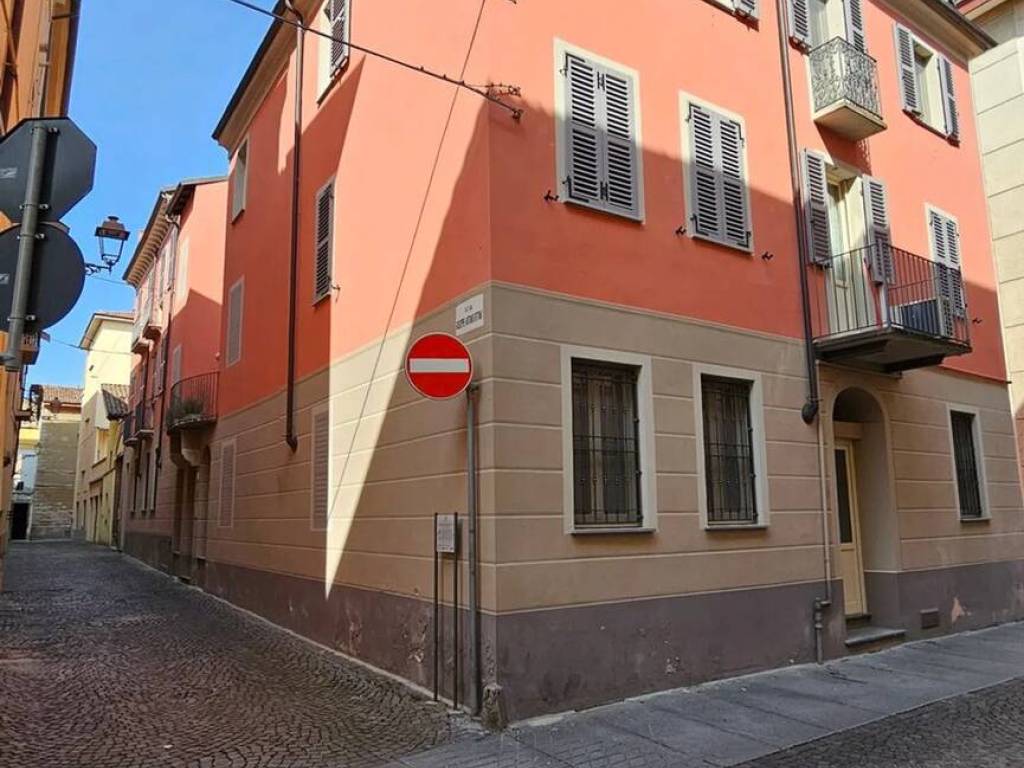 casa indipendente in vendita a Casale Monferrato