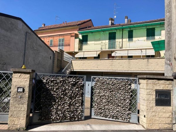 casa indipendente in vendita a Casale Monferrato in zona San Germano