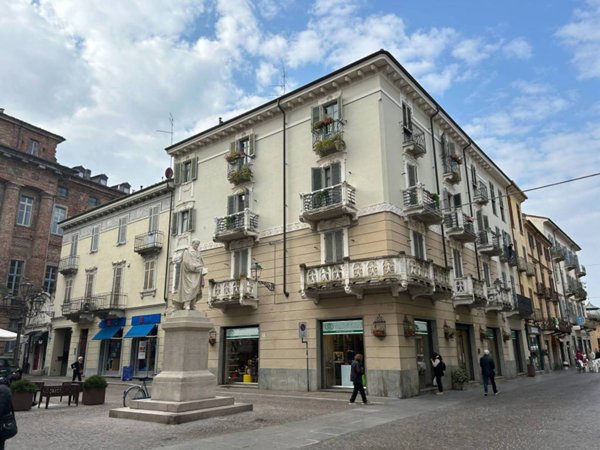 casa indipendente in vendita a Casale Monferrato