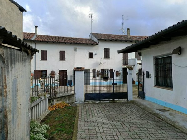 casa indipendente in vendita a Casale Monferrato