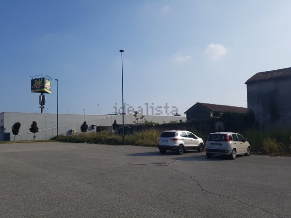 casa indipendente in vendita a Casale Monferrato