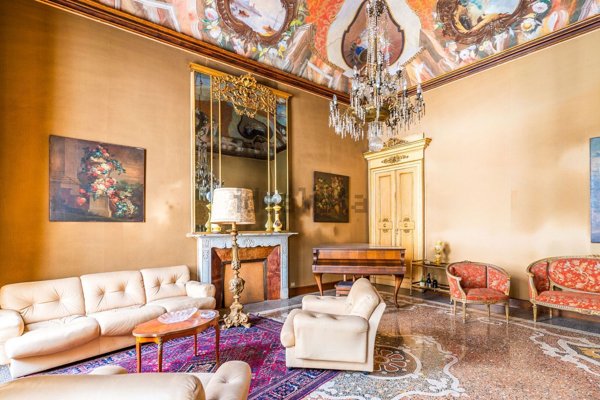 casa indipendente in vendita a Casale Monferrato