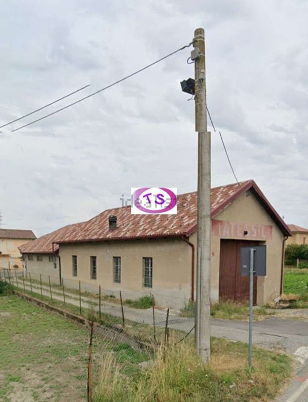 casa indipendente in vendita a Casale Monferrato