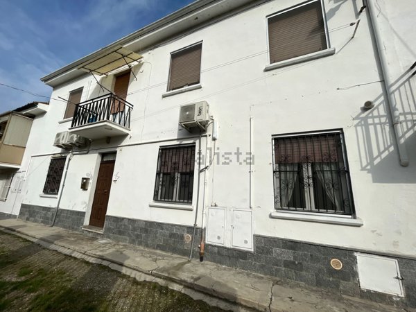 casa indipendente in vendita a Casale Monferrato