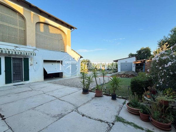 casa indipendente in vendita a Casale Monferrato in zona San Germano