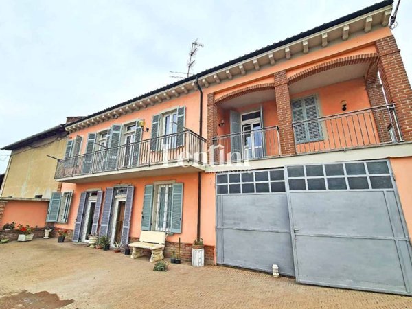 casa indipendente in vendita a Casale Monferrato in zona Terranova