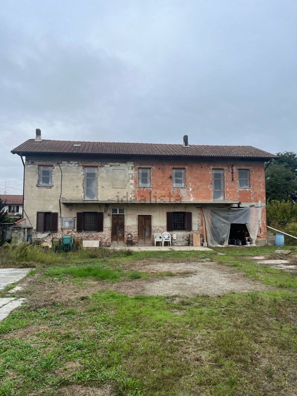 casa indipendente in vendita a Casale Monferrato