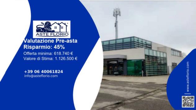 locale commerciale in vendita a Casale Monferrato