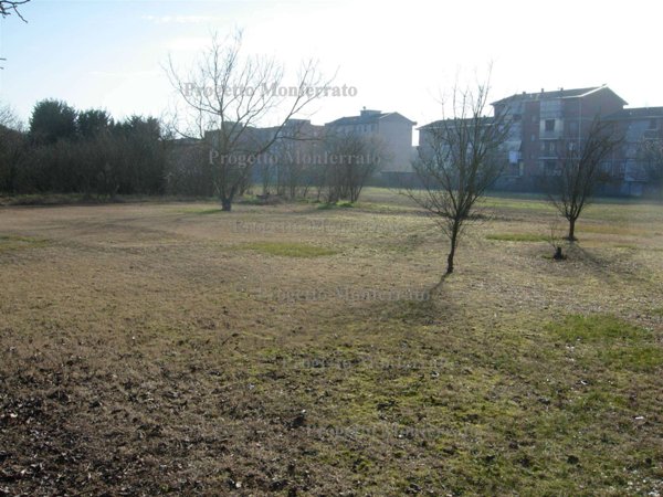 casa indipendente in vendita a Casale Monferrato