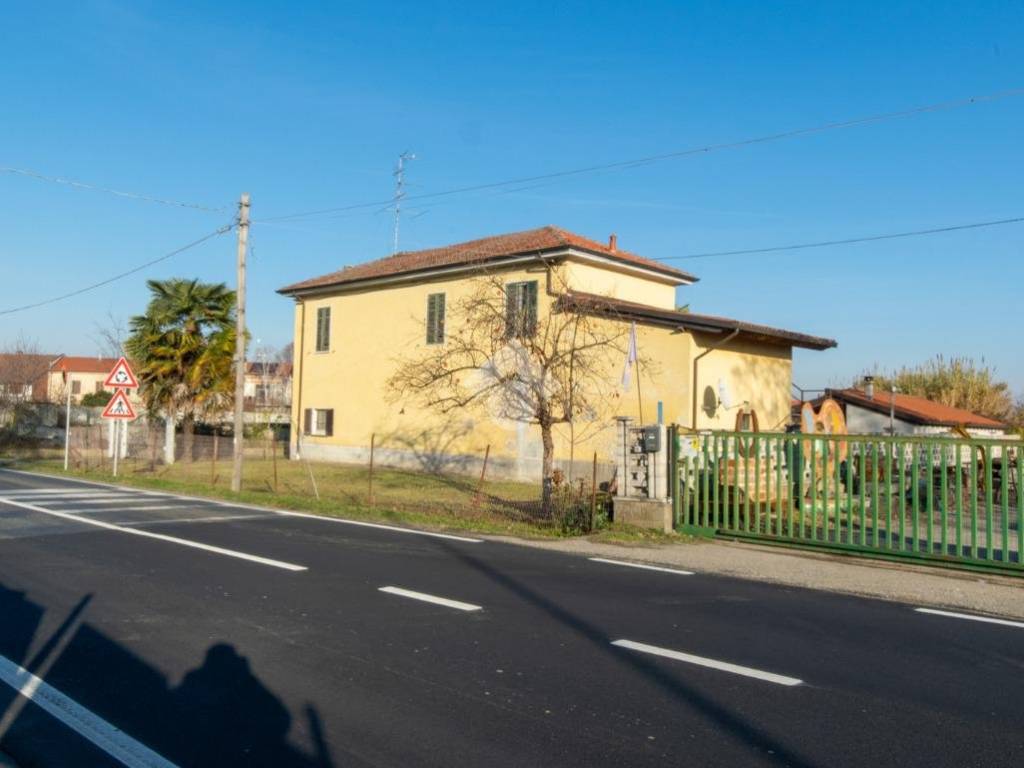 casa indipendente in vendita a Casale Monferrato in zona San Germano