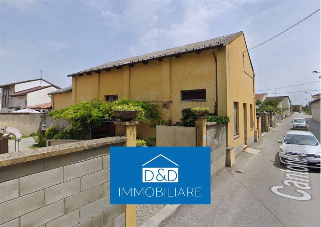 casa indipendente in vendita a Casale Monferrato