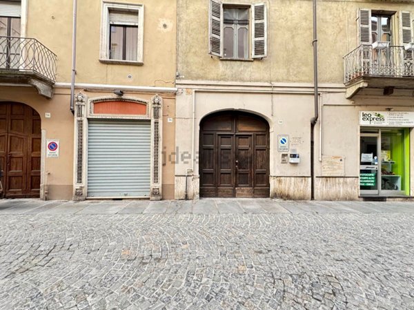 casa indipendente in vendita a Casale Monferrato