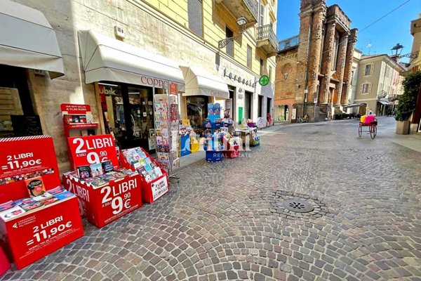 casa indipendente in vendita a Casale Monferrato