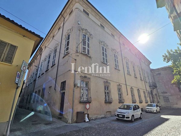 casa indipendente in vendita a Casale Monferrato