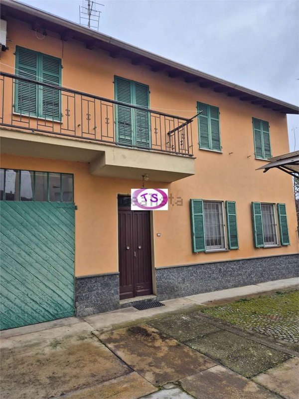 casa indipendente in vendita a Casale Monferrato in zona San Germano