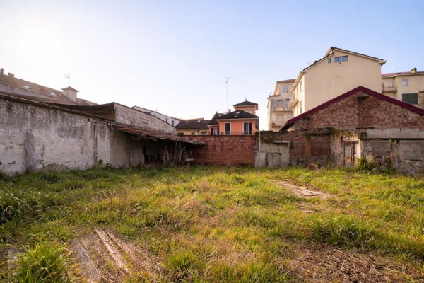 casa indipendente in vendita a Casale Monferrato