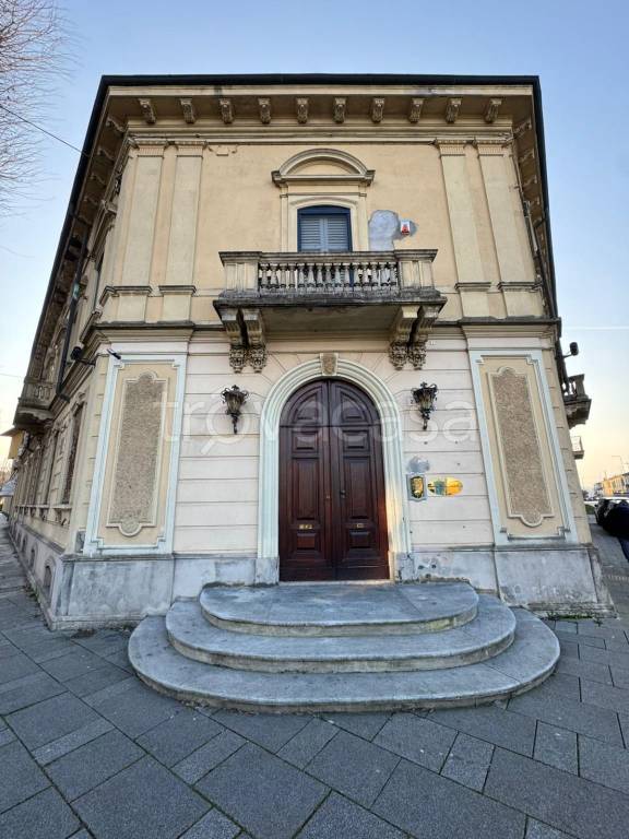 casa indipendente in vendita a Casale Monferrato