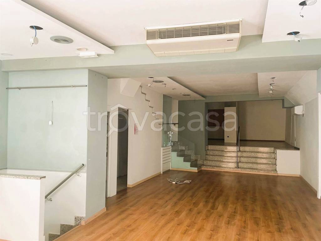 casa indipendente in vendita a Casale Monferrato