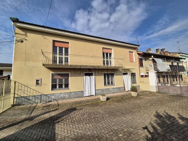 casa indipendente in vendita a Casale Monferrato