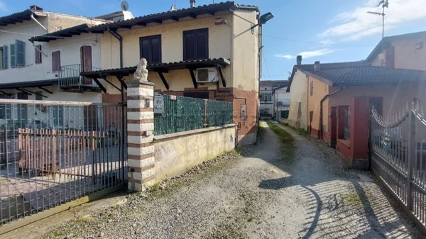casa indipendente in vendita a Casale Monferrato