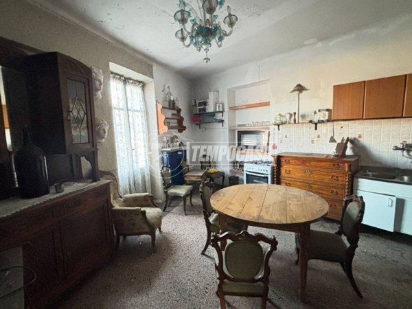 casa indipendente in vendita a Casale Monferrato