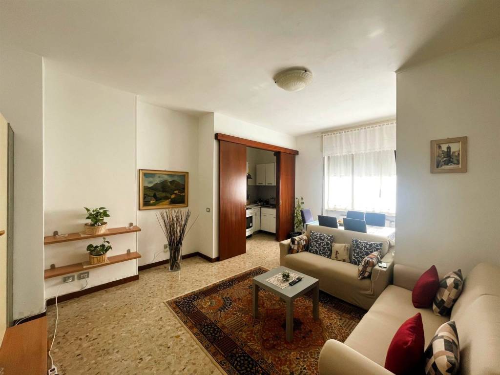 casa indipendente in vendita a Casale Monferrato