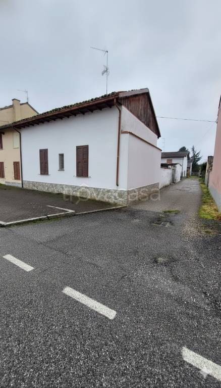 casa indipendente in vendita a Casale Monferrato